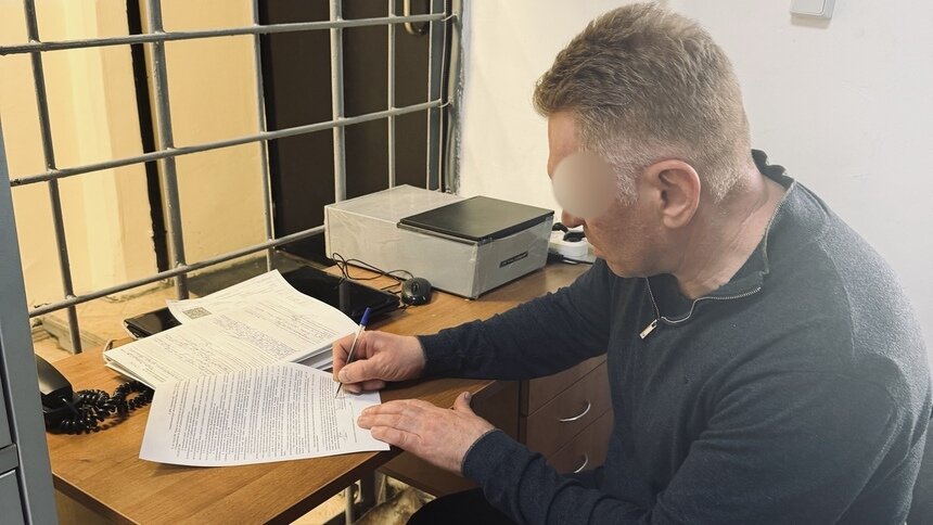 Калининградец, чей рейс задержали в Перми на 14 часов, устроил алкомарафон и не смог вылететь домой - Новости Калининграда | Фото: Пермский ЛО МВД России на транспорте