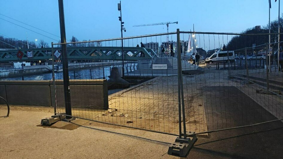 Философское отношение к мосту, литовская жёсткость и краска для автобуса: события недели, которые обсуждали в Калининграде   - Новости Калининграда | Фото: «Клопс»