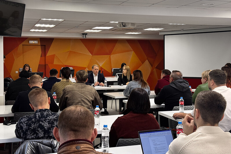 Арендаторам помещений в горевшем «Гианте» помогут с документами и фиксацией ущерба — власти - Новости Калининграда | Фото: правительство Калининградской области