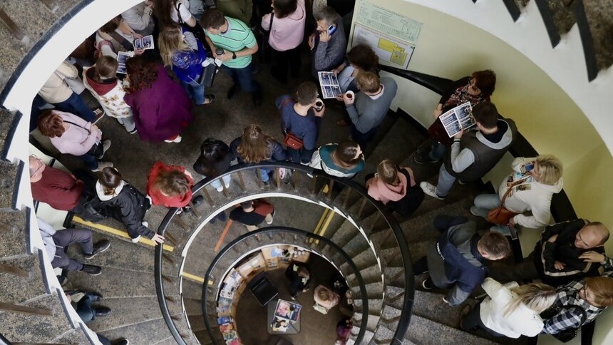 «Библионочь» в Калининграде: Сергей Лукьяненко, симфонический оркестр и высшая школа гастрономии - Новости Калининграда