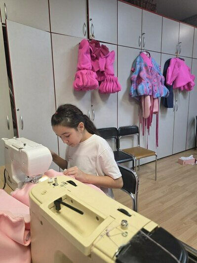 Шить, творить, побеждать: юные дизайнеры из Калининграда покорили сцену столицы - Новости Калининграда