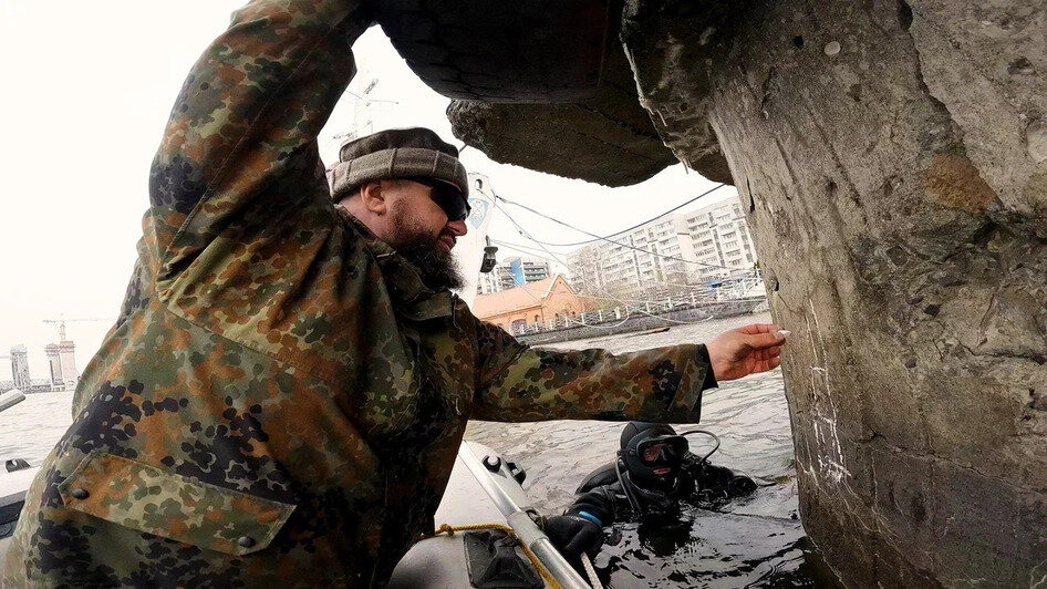 Водолазы начали обследовать старый мост через Преголю, который хотят сделать пешеходным: фоторепортаж - Новости Калининграда | Фото: Музей Мирового океана