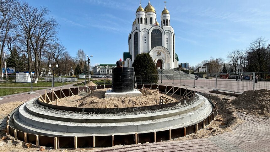 В центре Калининграда готовят площадку под памятник князю Владимиру - Новости Калининграда | Фото: Александр Подгорчук / «Клопс»