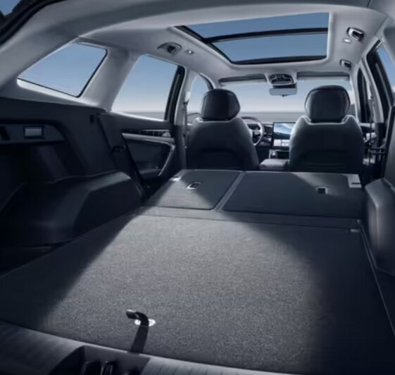 2% годовых на Geely Atlas, а ещё тест-драйв по улицам и трассам Калининграда — рассказываем, как это было - Новости Калининграда