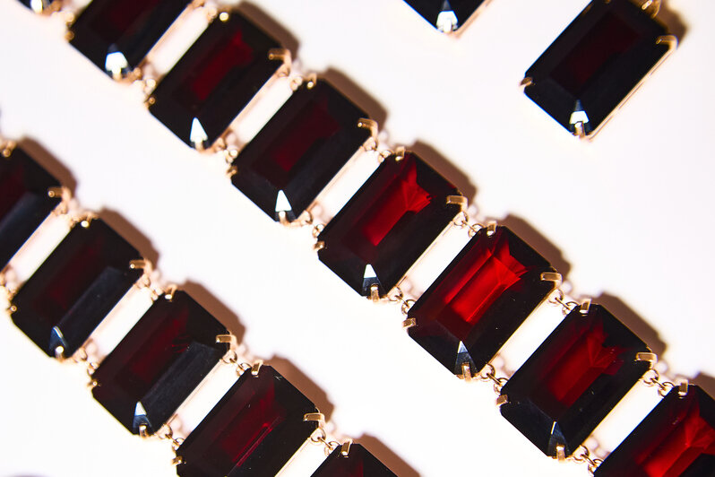 Калининградский янтарный комбинат удвоит выпуск ювелирных изделий с алмазной огранкой - Новости Калининграда | Фото: пресс-служба комбината