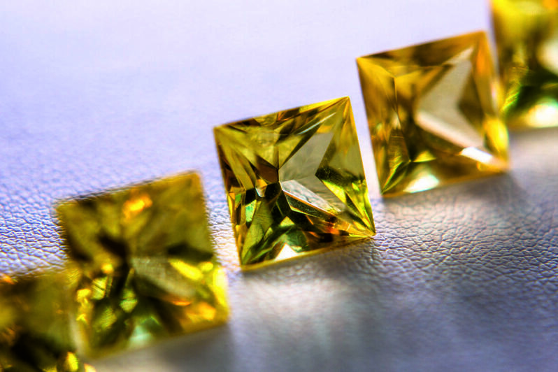 Калининградский янтарный комбинат удвоит выпуск ювелирных изделий с алмазной огранкой - Новости Калининграда | Фото: пресс-служба комбината