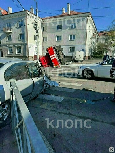 Смерть у дома на Банковской и крупное ДТП с пожарной машиной: 8 событий, которые обсуждали в выходные  - Новости Калининграда | Фото: очевидец