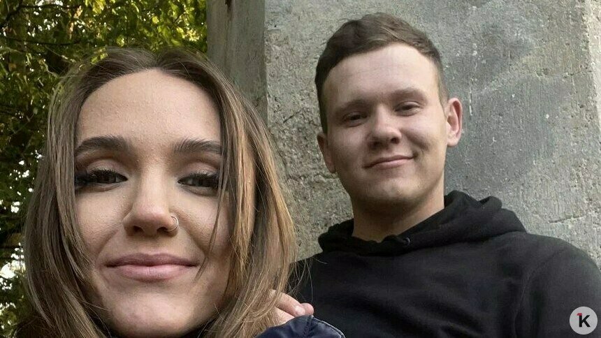 Погибшие в ДТП 24-летние брат и сестра Юлианна и Василий. | Фото: архив семьи 