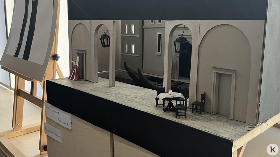 В Калининграде зрители спектакля на один вечер стали киноактёрами, критиками, акробатами и путешественниками во времени - Новости Калининграда | Фото: «Клопс»