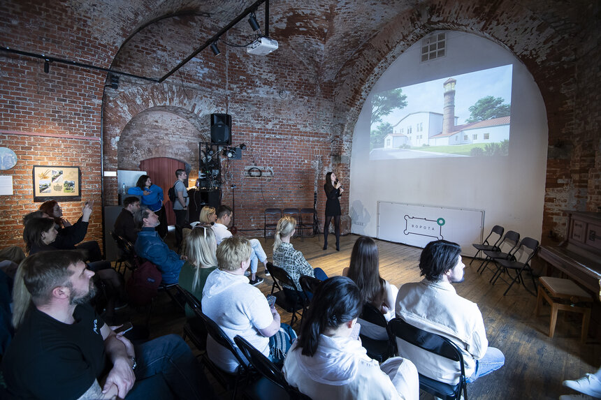 Подведение итогов субботника прошло в общественном пространстве «Ворота»  | Фото: Александр Подгорчук