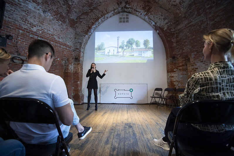 Послушать о планах инвестора пришло немало людей | Фото: Александр Подгорчук