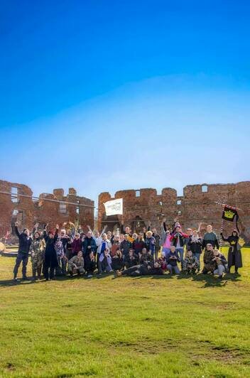 Убрали бурелом после зимних штормов: «Хранители руин» навели порядок на Бальге (фото)  - Новости Калининграда | Фото: «Хранители руин» 