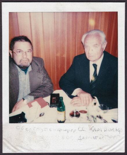 На этих фото Юлиан Семёнов с Андреем Тарковским, Сергеем Михалковым, Карлом Вольфом и другом юности Евгением Примаковым  | Фото: архив героя публикации