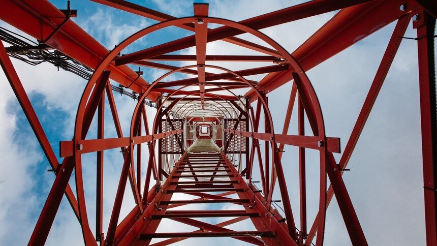 В старинные кирху и дворец в Озёрском районе впервые пришёл 4G - Новости Калининграда