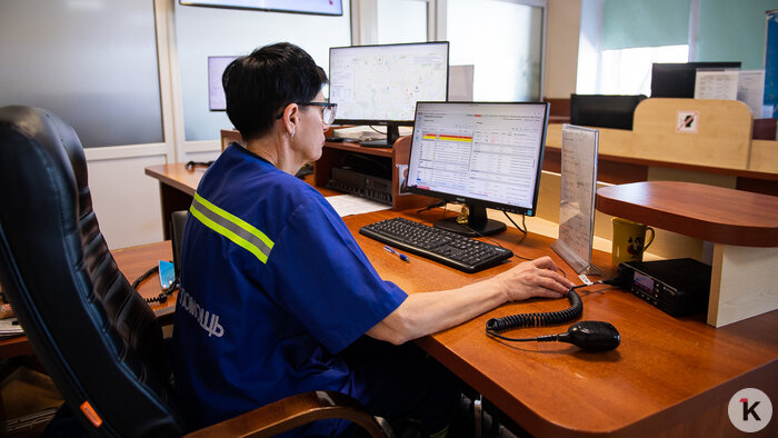 Сердце меж двумя ритмами: калининградский фельдшер — о странных вызовах, спасённых пациентах и рок-музыке (фото)    - Новости Калининграда | Фото: Александр Подгорчук / «Клопс»