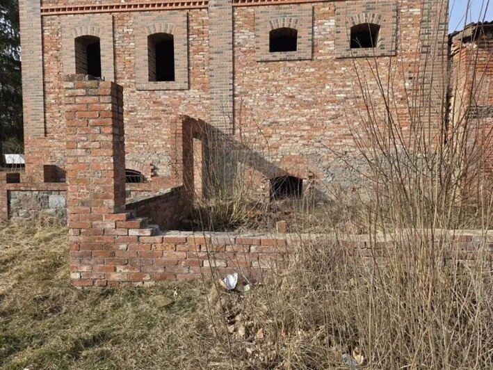 В Нестерове прокуратура заставила закрыть опасную заброшку от посторонних   - Новости Калининграда | Фото: прокуратура Калининградской области