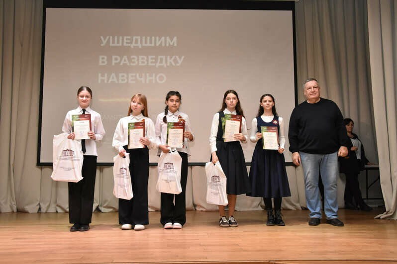 Призёры конкурса: Эмилия Смелевская, Варвара Щербакова, Марьян Усмон, Глафира Терентьева и Лариса Белай