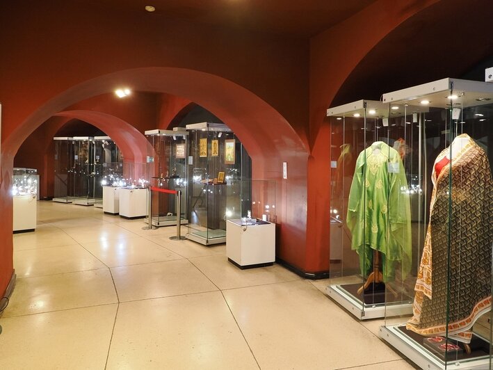 От Ганга до Балтики: в Калининграде открылась выставка украшений, одежды и ароматов из Индии (фото) - Новости Калининграда | Фото: Музей янтаря