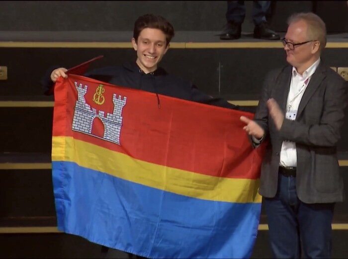 Богдан Пинчук из ШИЛИ стал призёром ВСОШ по истории | Фото: соцсети регионального министерства образования