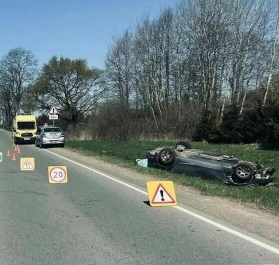 В Багратионовском районе столкнулись две легковушки, обе вылетели в кювет - Новости Калининграда | Фото: ГАИ региона