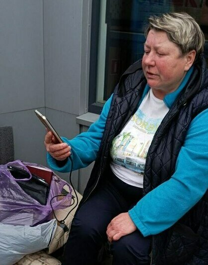 На Северном вокзале снова снесли легендарную овощную палатку, а продавцу вызвали скорую (видео)   - Новости Калининграда | Фото: «Клопс»