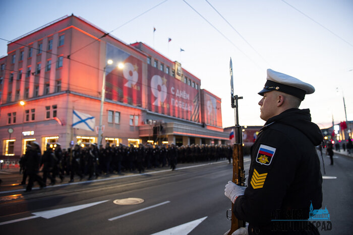 Подготовка к 9 Мая: фоторепортаж с первой репетиции парада в Калининграде