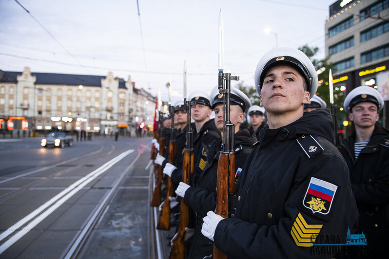 Подготовка к 9 Мая: фоторепортаж с первой репетиции парада в Калининграде