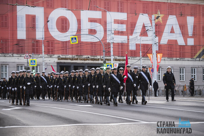 Подготовка к 9 Мая: фоторепортаж с первой репетиции парада в Калининграде