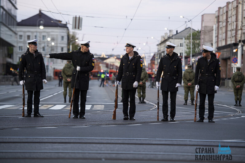 Подготовка к 9 Мая: фоторепортаж с первой репетиции парада в Калининграде