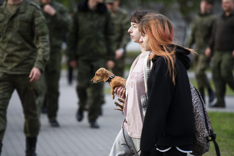 Подготовка к 9 Мая: фоторепортаж с первой репетиции парада в Калининграде