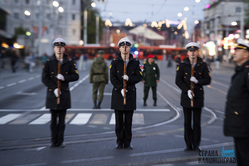 Подготовка к 9 Мая: фоторепортаж с первой репетиции парада в Калининграде