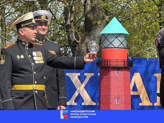 В посёлке Донское зажгли «Маяки Победы»: новая традиция, объединившая сердца - Новости Калининграда