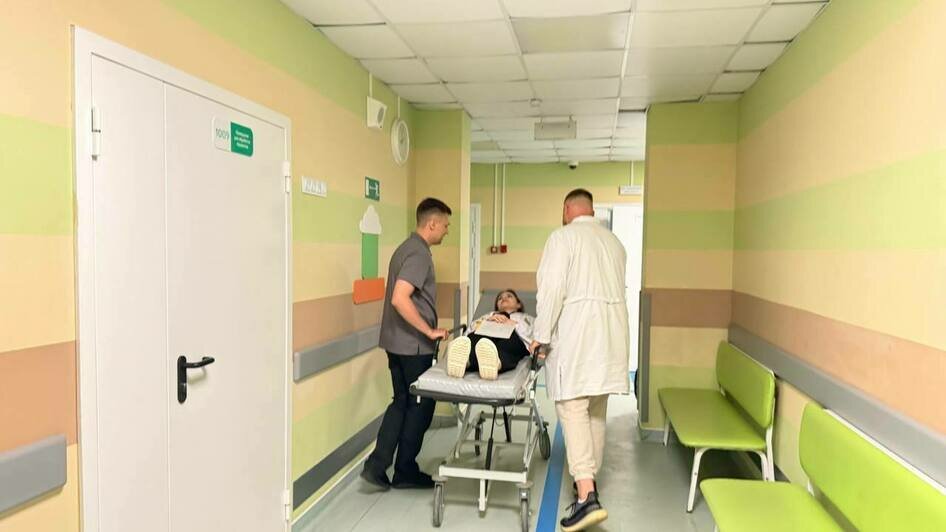 В Детской областной больнице отработали приём пострадавших при ЧС (фото) - Новости Калининграда | Фото: канал министерства здравоохранения Калининградской области / Телеграм
