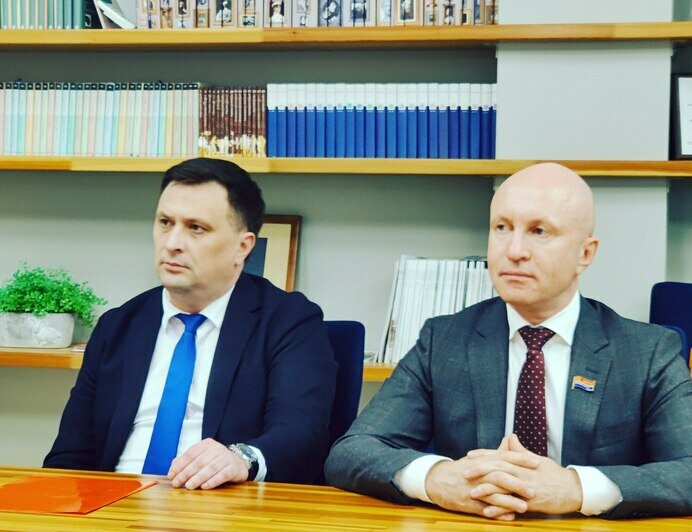 В Калининграде состоялась пресс-конференция депутатов Государственной думы от КПРФ Сергея Обухова и Ольги Алимовой - Новости Калининграда