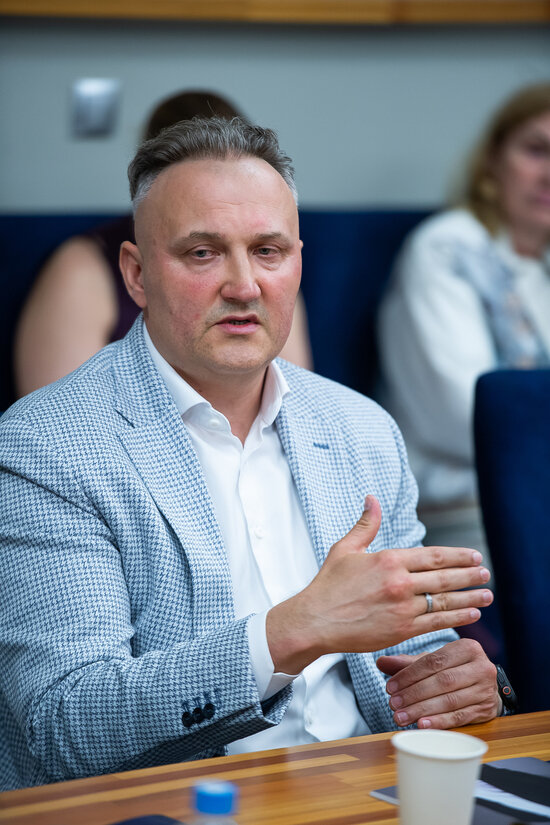 «Как только какой-то сектор экономики начинает проседать, машиностроение первым это чувствует». | Фото: Александр Подгорчук 