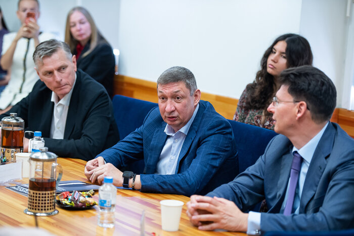 По словам Евгения Верхолаза, спад в строительной отрасли произошел примерно на 60 %. | Фото: Александр Подгорчук