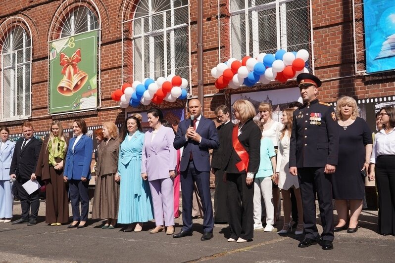 У выпускников в Калининграде - рекорд | Фото: правительство Калининградской области