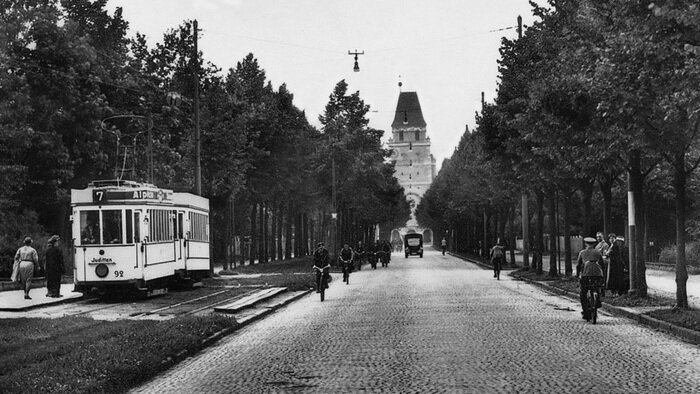 Herzog-Albrecht-Allee (сейчас — ул. Тельмана) в Марауненхофе
