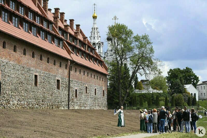 Из Калининграда в Багратионовск запустили ретропаровоз: что ждёт пассажиров и сколько стоят билеты (фоторепортаж)  - Новости Калининграда | Фото: Александр Подгорчук / «Клопс»