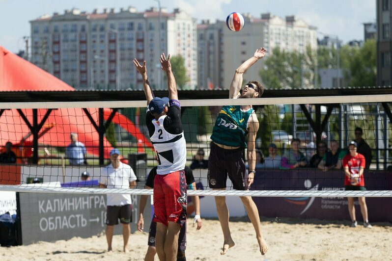Калининградки блистали на этапе Кубка России по пляжному волейболу в Зеленоградске (фоторепортаж) - Новости Калининграда | Фото: Николай Зорин