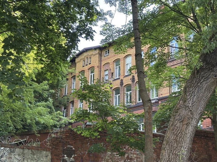 Сосисочный паровозик, «хозяйство Лапидуса» и ещё 15 мест у Нижнего озера, где история преподносит сюрпризы - Новости Калининграда | А. Подгорчук