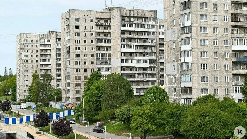 Жильцы расселяемой высотки на Московском стали получать судебные иски и протоколы за отказ покинуть квартиры - Новости Калининграда | Фото: Александр Подгорчук / Архив «Клопс»