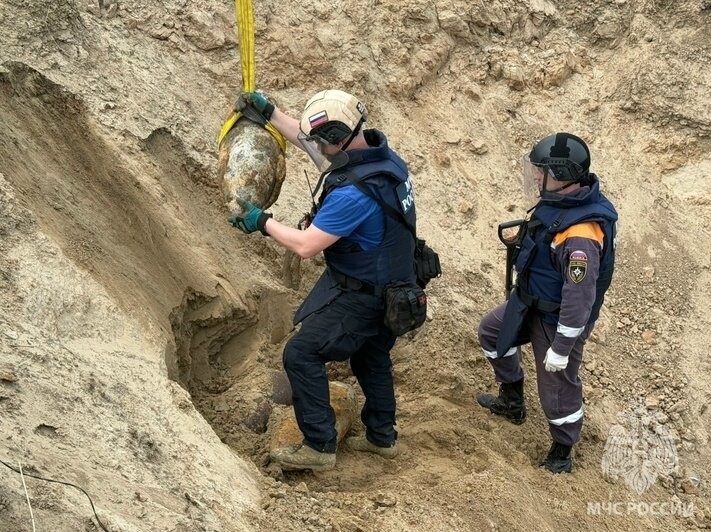 В Калининградской области уничтожили шесть 100-килограммовых авиабомб (фото, видео) - Новости Калининграда | Фото: сообщество управления МЧС по Калининградской области / «ВКонтакте»