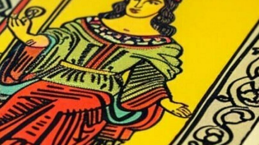 Львы окажутся в центре внимания, а Скорпионы закроют старую дверь: таро-расклад на пятницу, 12 июня - Новости Калининграда