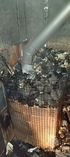 В калининградском СНТ «Ромашка» обгорел мужчина, парившийся в домашней бане - Новости Калининграда | Фото: канал управления МЧС России по Калининградской области / Макс