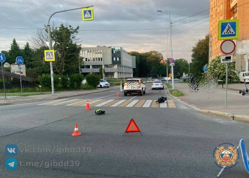 На перекрёстке Черняховского и Сергеева сбили парня на моноколесе, его госпитализировали - Новости Калининграда | Фото: сообщество Госавтоинспекции Калининградской области / «ВКонтакте»