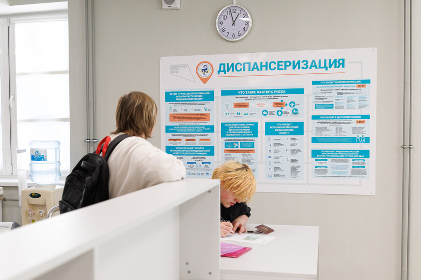 Детскую поликлинику рядом со взрослым медучреждением на ул. М. Расковой сделают такой же комфортной и современной. | Фото: Александр Мелехов