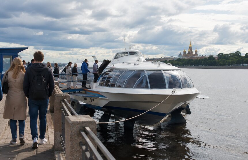 Для Санкт-Петербурга водный транспорт – это не просто способ передвижения, а часть городской культуры | Фото предоставлено рекламодателем