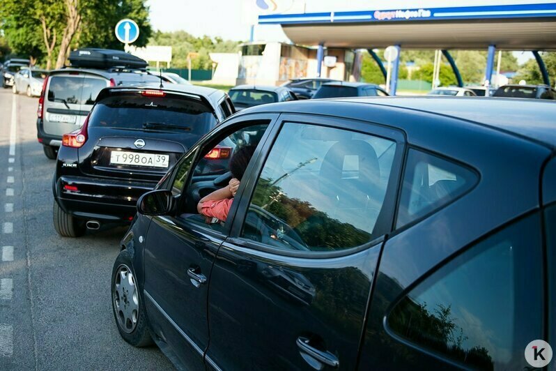 Бензин в дефиците, дороги пустеют: улицы Калининграда вспоминают тишину ковидных времён (фоторепортаж) - Новости Калининграда | Фото: Александр Подгорчук / «Клопс»