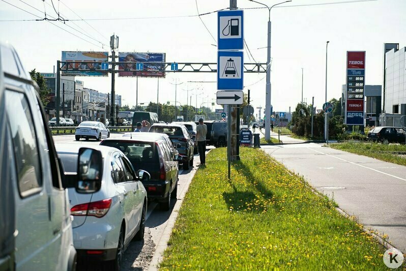 Бензин в дефиците, дороги пустеют: улицы Калининграда вспоминают тишину ковидных времён (фоторепортаж) - Новости Калининграда | Фото: Александр Подгорчук / «Клопс»